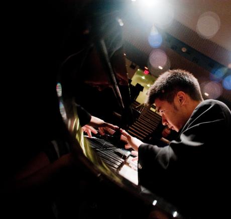 Pianist Conrad Tao. Credit: Vanessa Briceno-Scherzer